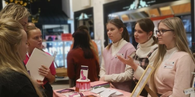 Ziemassvētku gadatirgus Dominā